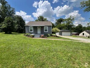 Building Photo - 6315 Shelbyville Rd