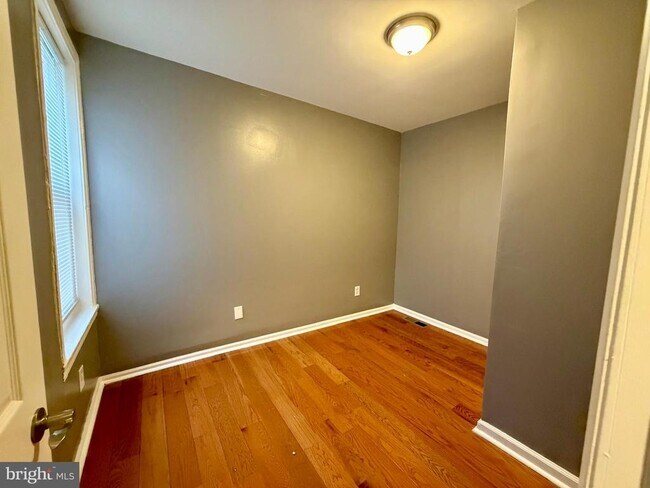 Foto del edificio - 2219 N Bouvier St