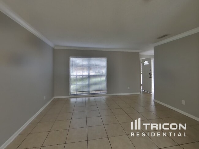 Building Photo - 4513 Cabbage Palm Dr