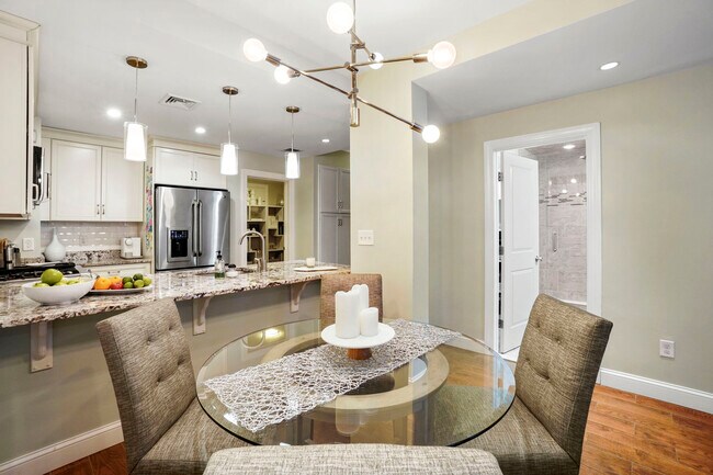 Foto del edificio - 16 Follen St