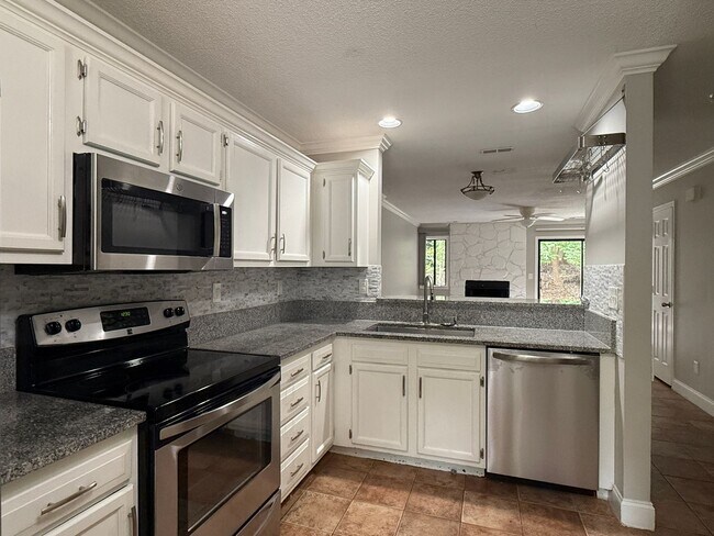 Foto del edificio - Two Bedroom Townhome located on Golf Course
