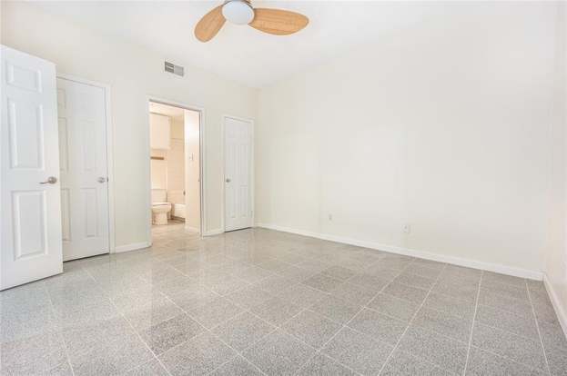 Foto del edificio - 10855 Meadowglen Ln