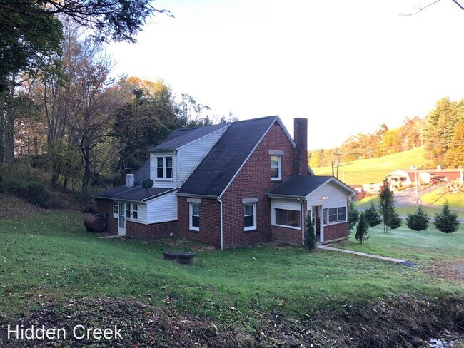 Foto del edificio - 3 br, 1 bath House - 418 Wilson Ridge Road