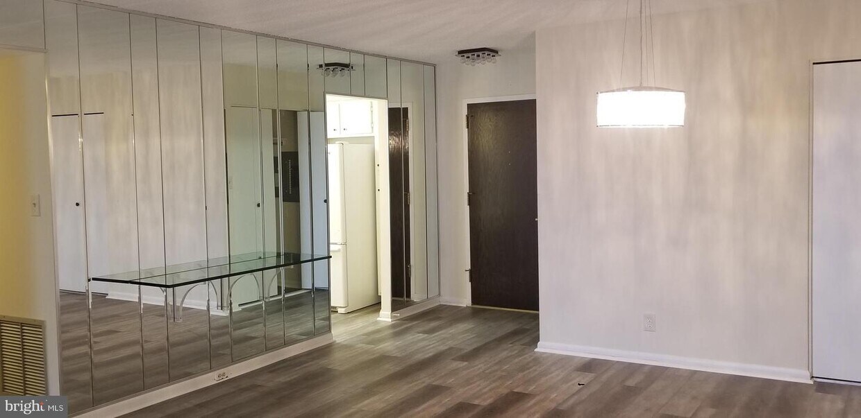 Foto principal - 20722 Valley Forge Cir