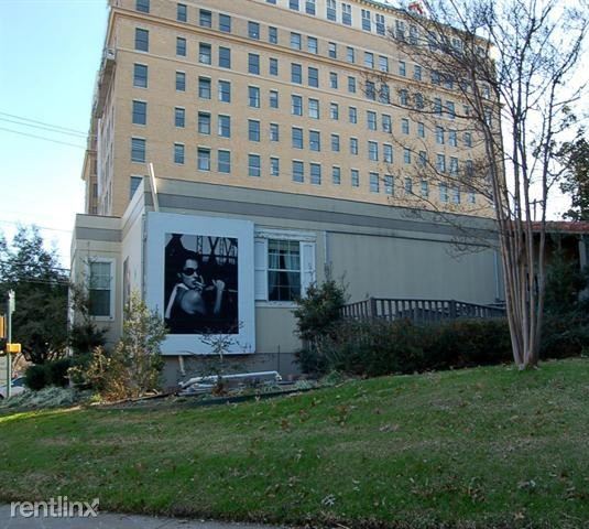 Primary Photo - 3001 Maple Ave