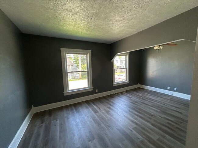 Foto del edificio - 3 bedroom Single Family House