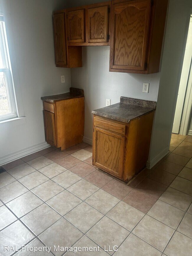 Foto del edificio - 3 br, 1.5 bath House - 3043 E 125