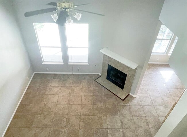 Building Photo - 104 Cattail Cove