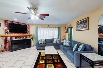 Building Photo - 4015 Audubon Dr
