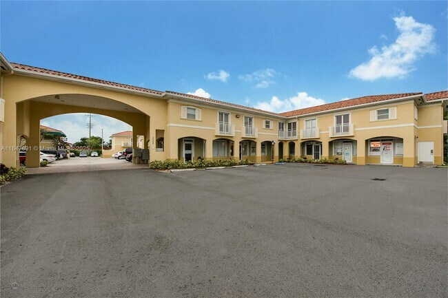 Foto del edificio - 9720 SW 184th St
