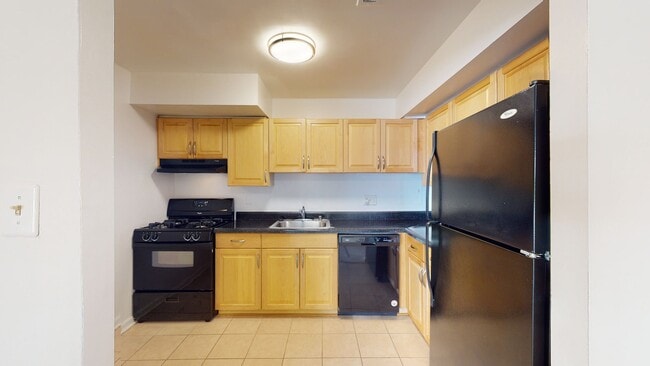 Interior Photo - Waterside Towers