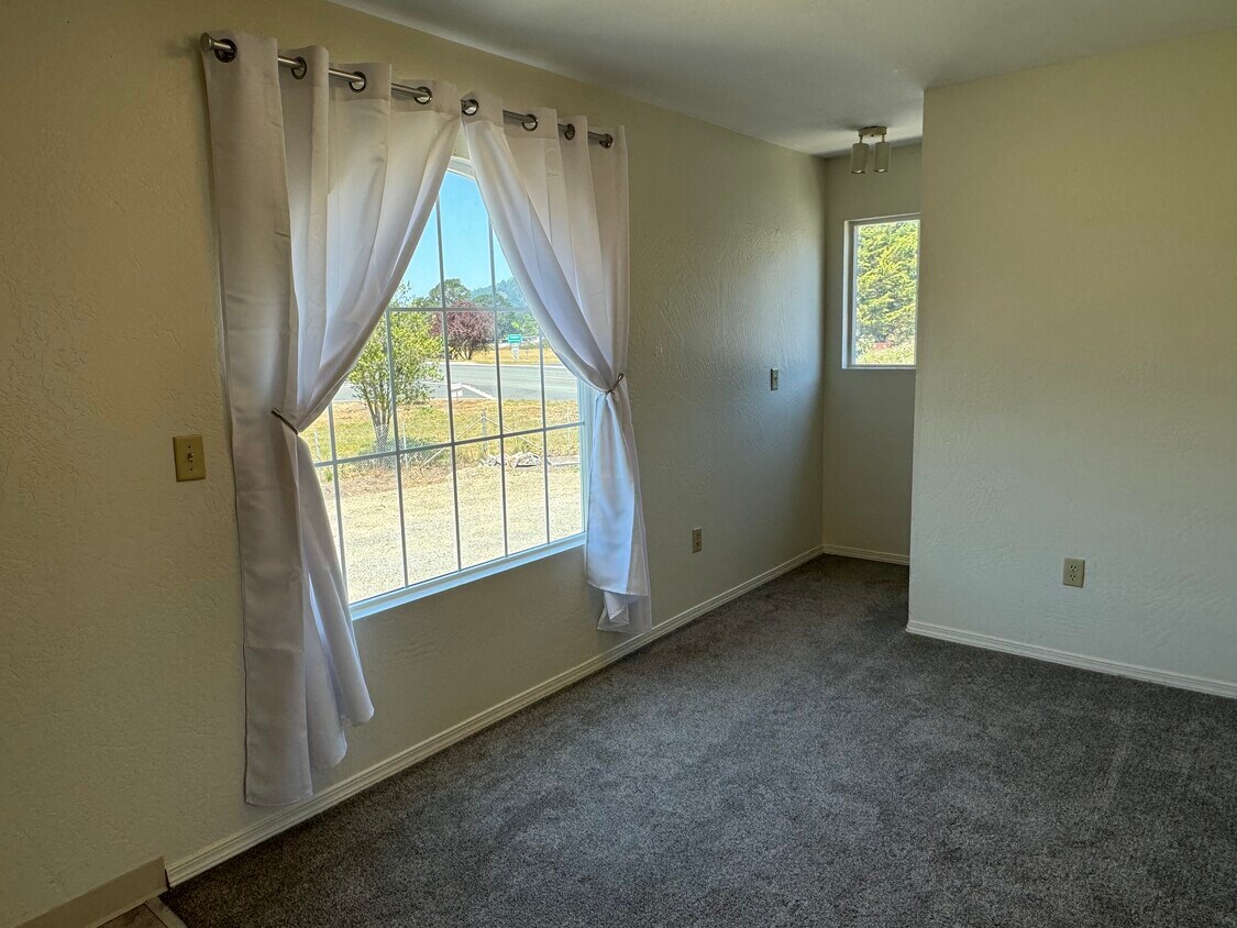 673 Rigby Ave, Rio Dell, CA 95562 Apartments in Rio Dell, CA