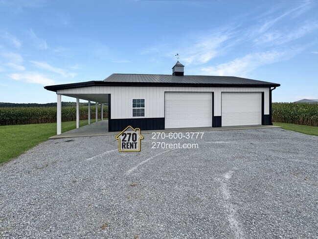 Foto del edificio - 3196 Big Spring Rd