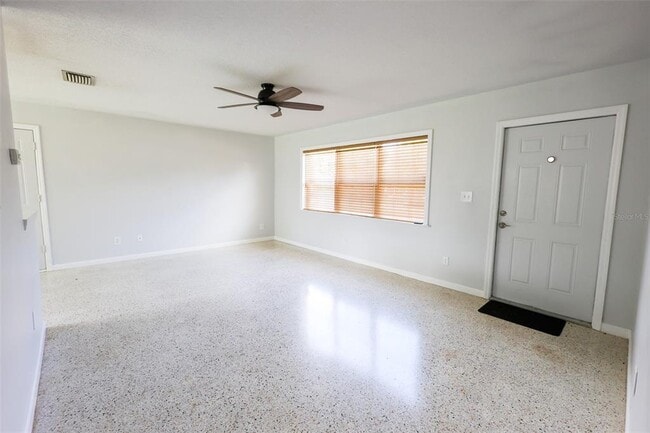 Foto del edificio - 8300 57th St