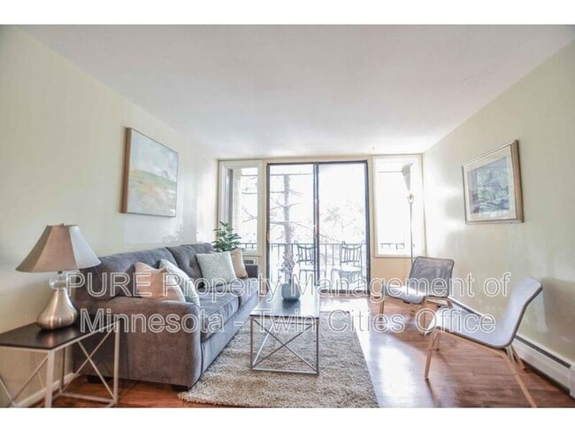 Building Photo - 4029 14th Ave S