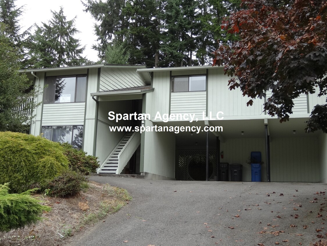 Foto principal - 4111 4th Street Pl SW