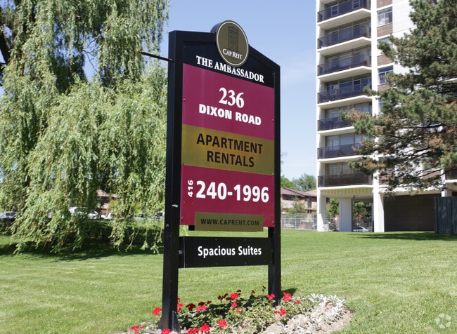 Building Photo - Dixon Apartments