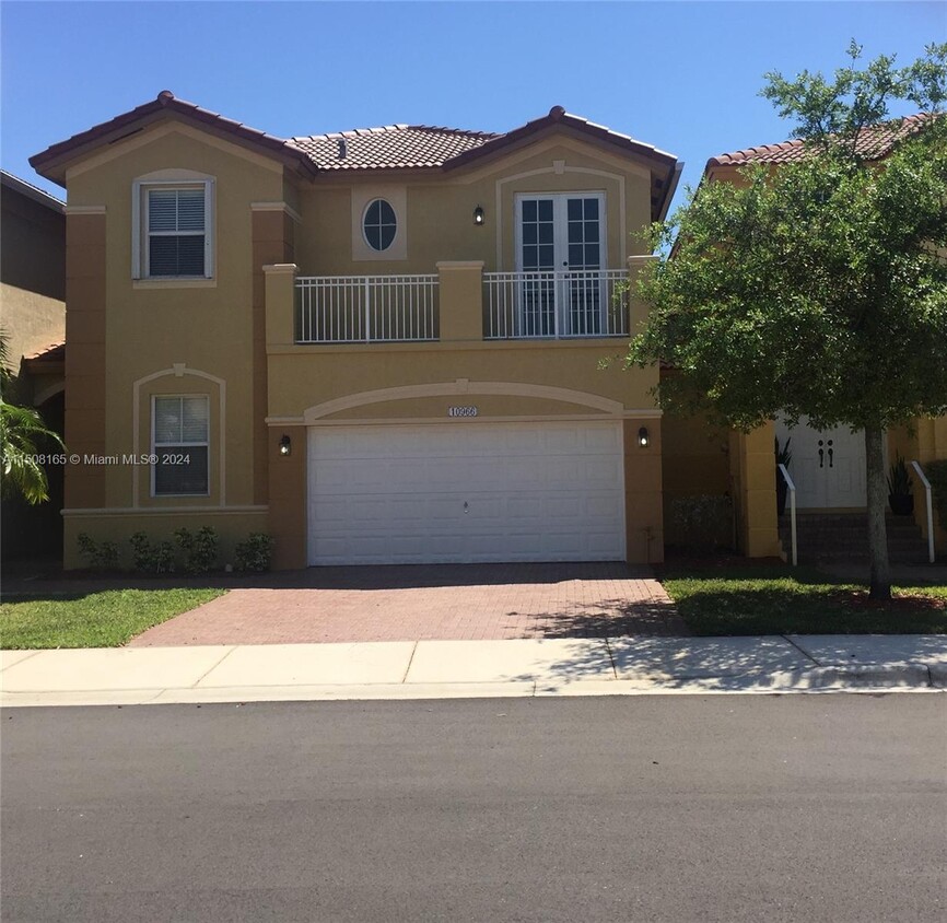 Primary Photo - 10966 NW 86th Terrace
