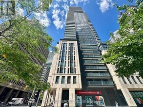 Building Photo - 955 Bay St.