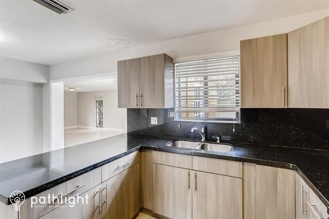 Foto del edificio - 342 NW 47th Ave, Plantation, FL 33317