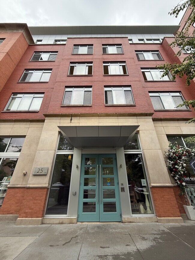 Foto del edificio - 25 McWilliams Pl