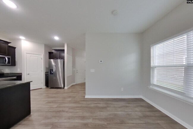 Building Photo - 409 Eastfair Dr