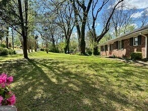 Building Photo - 2962 McAfee Rd
