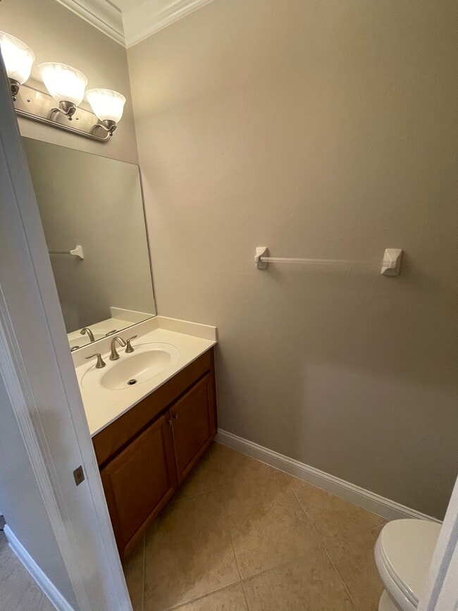 Building Photo - 15394 Summit Pl Cir