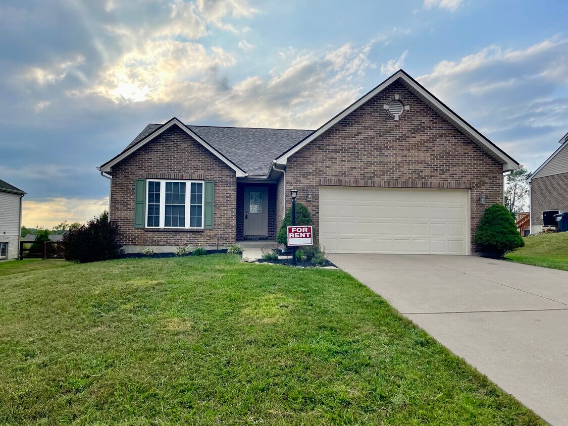 3678 Avalon Drive - 3678 Avalon Dr