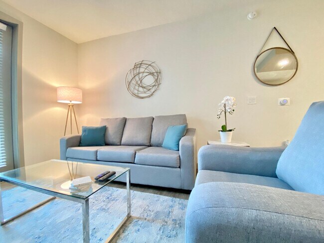 Foto del edificio - 7616 W Courtney Campbell Cswy