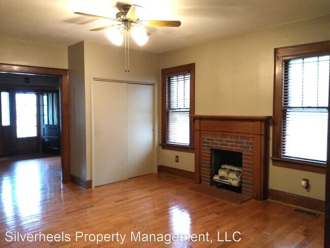Building Photo - 3 br, 1.5 bath House - 814 Fourth Street