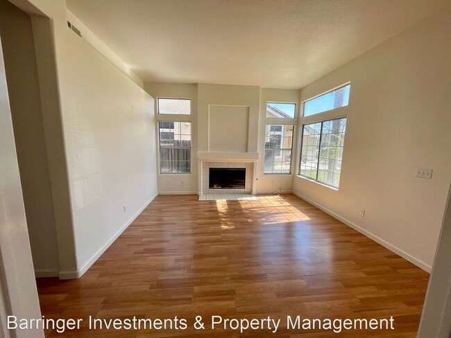 Building Photo - 3 br, 2 bath House - 1825 Lone Fox Ct