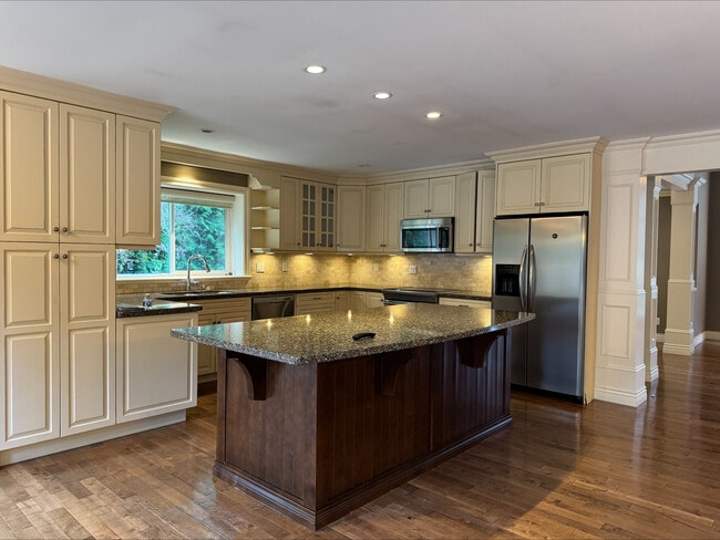 Building Photo - 4072 Prairie St