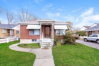 Building Photo - 2583-2585 S 700 E