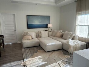 Building Photo - 260 Pond Cypress Cv