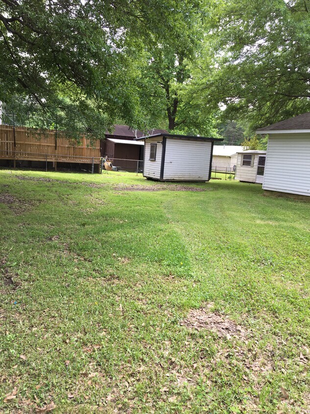 1510 E 48th St, Texarkana, AR 71854 House for Rent in Texarkana, AR