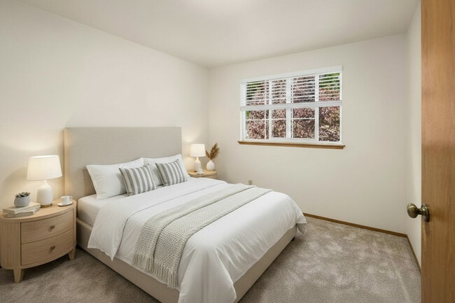 Photo - 4408 216th St SW House