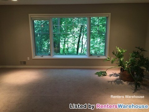 Foto del edificio - 14830 Boulder Pointe Rd