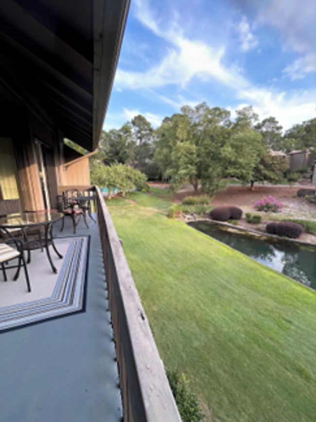 Foto del edificio - 250 Sugar Plum Ln