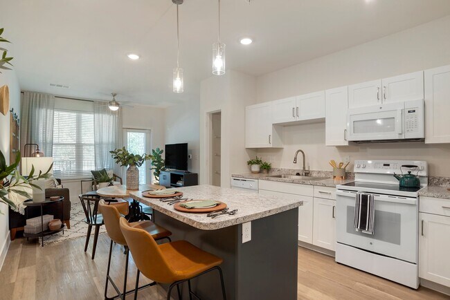 Foto del edificio - The Mason at Fremaux Park Apartments