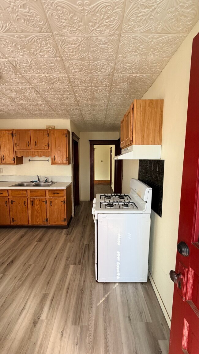 Foto del edificio - 27 Beechwood Ave