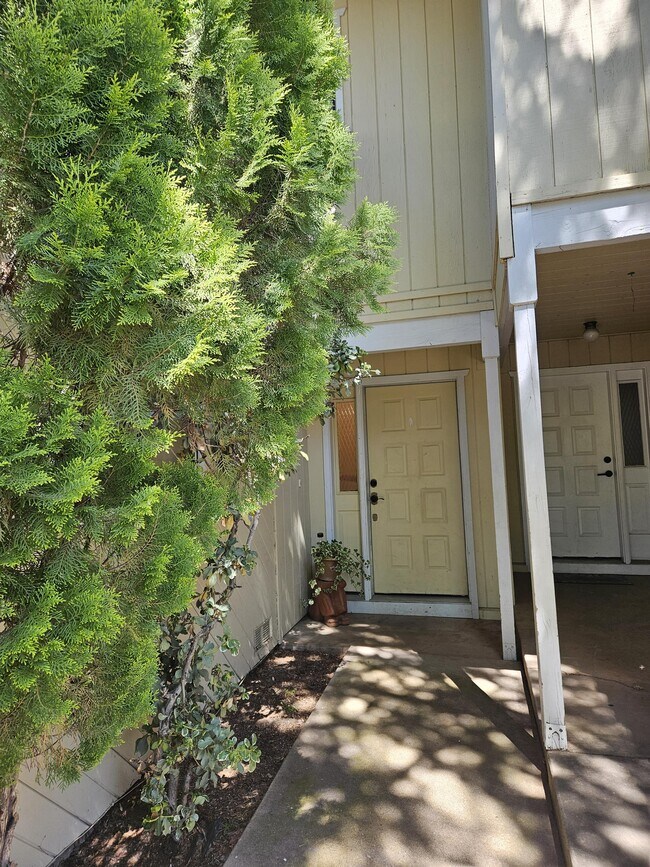 Foto del edificio - 11434 Columbia Village Dr