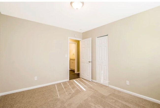 Foto del edificio - 9240 SW 106th St