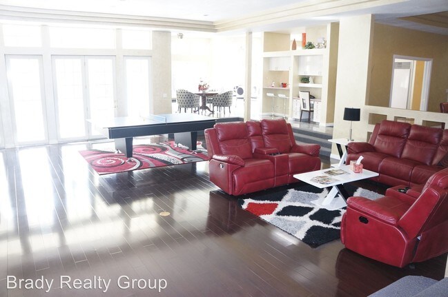 Foto del edificio - 5 br, 6.5 bath House - 2521 Driftwood Dr.