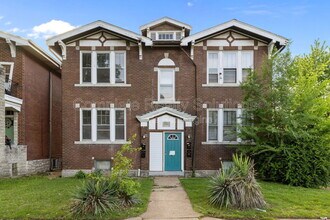 Building Photo - 4301 S 38th St