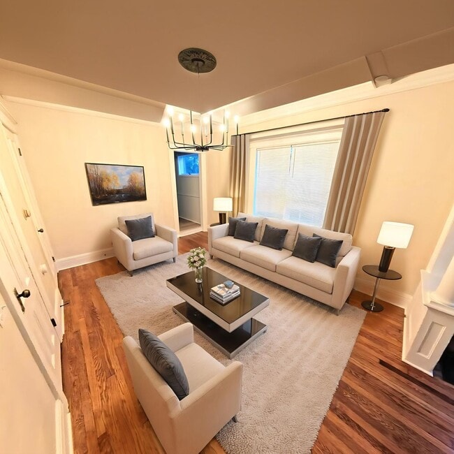 Foto del edificio - 308-310-310 Crosman Terrace