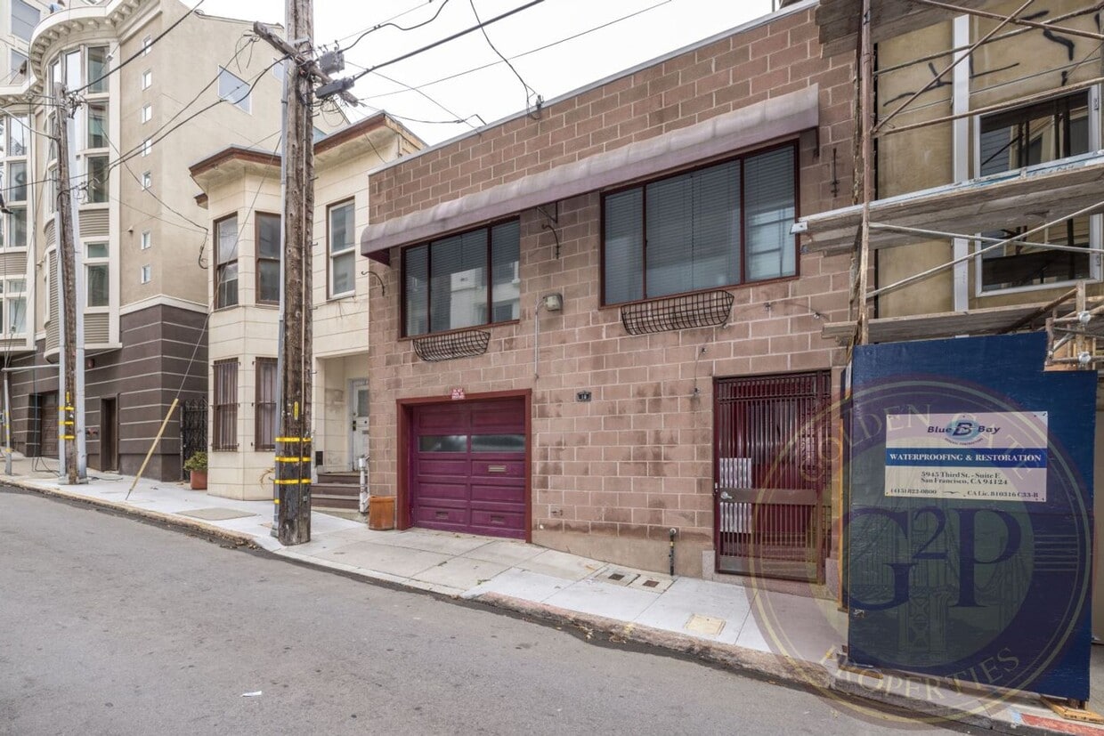 Rincon Hill - 3 BR, 2 BA House 1,164 Sq. Ft. - 3D Virtual Tour, Garage, Yard - Rincon Hill - 3 BR, 2 BA House 1,164 Sq. Ft. - 3D Virtual Tour, Garage, Yard