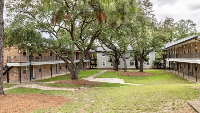 Building Photo - Courtyard Apartments at Cordova