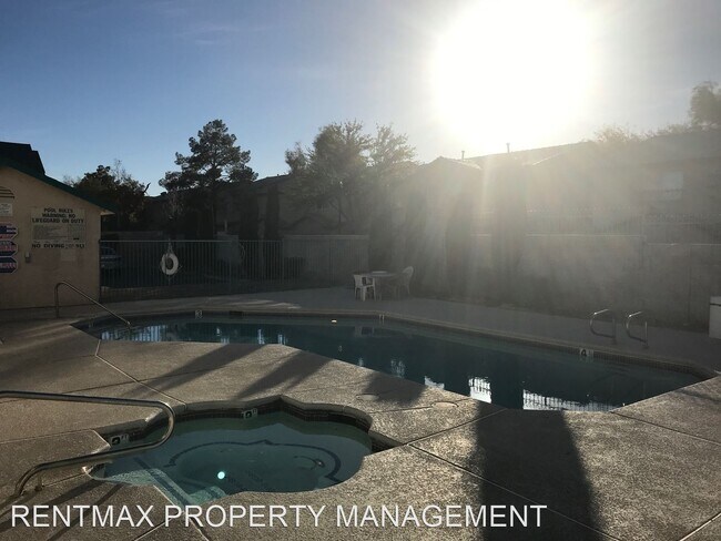 Building Photo - 1 br, 1 bath House - 5211 LINDELL RD #104