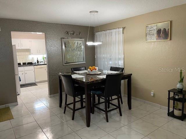 Foto del edificio - 3221 Owassa Ct
